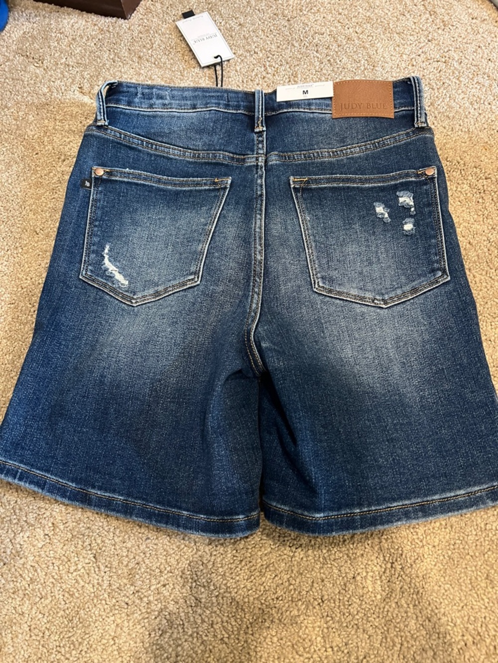 Judy Blue Dark Indigo Distressed Denim Bermuda Shorts - Picture 2 of 4